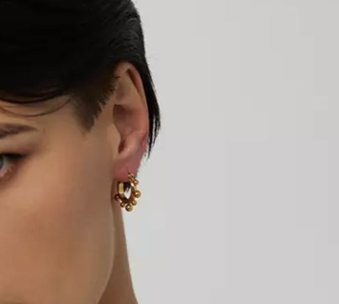 Oma earrings