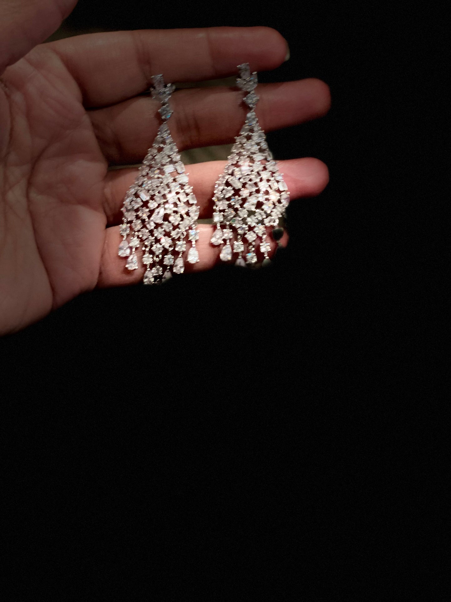 Gorgeous Zircon drop earrings