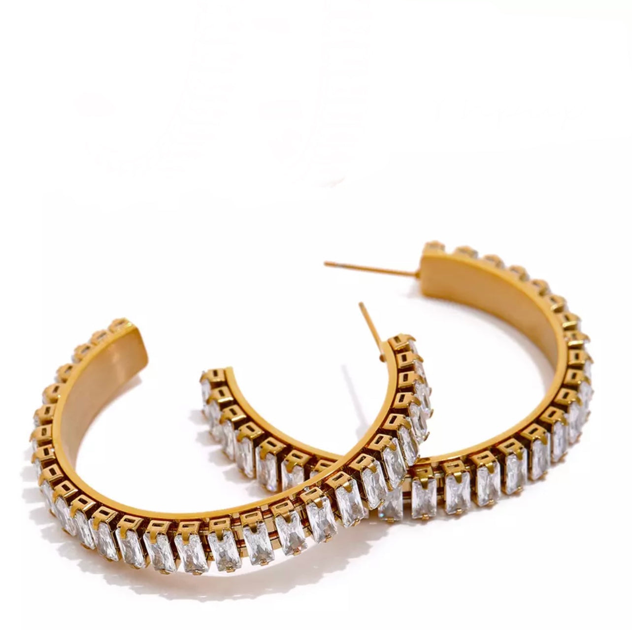 Liya hoop earrings
