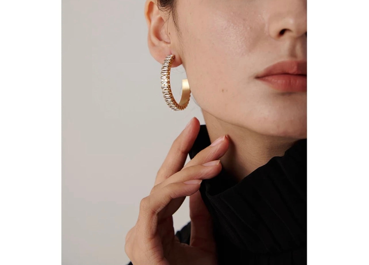 Liya hoop earrings