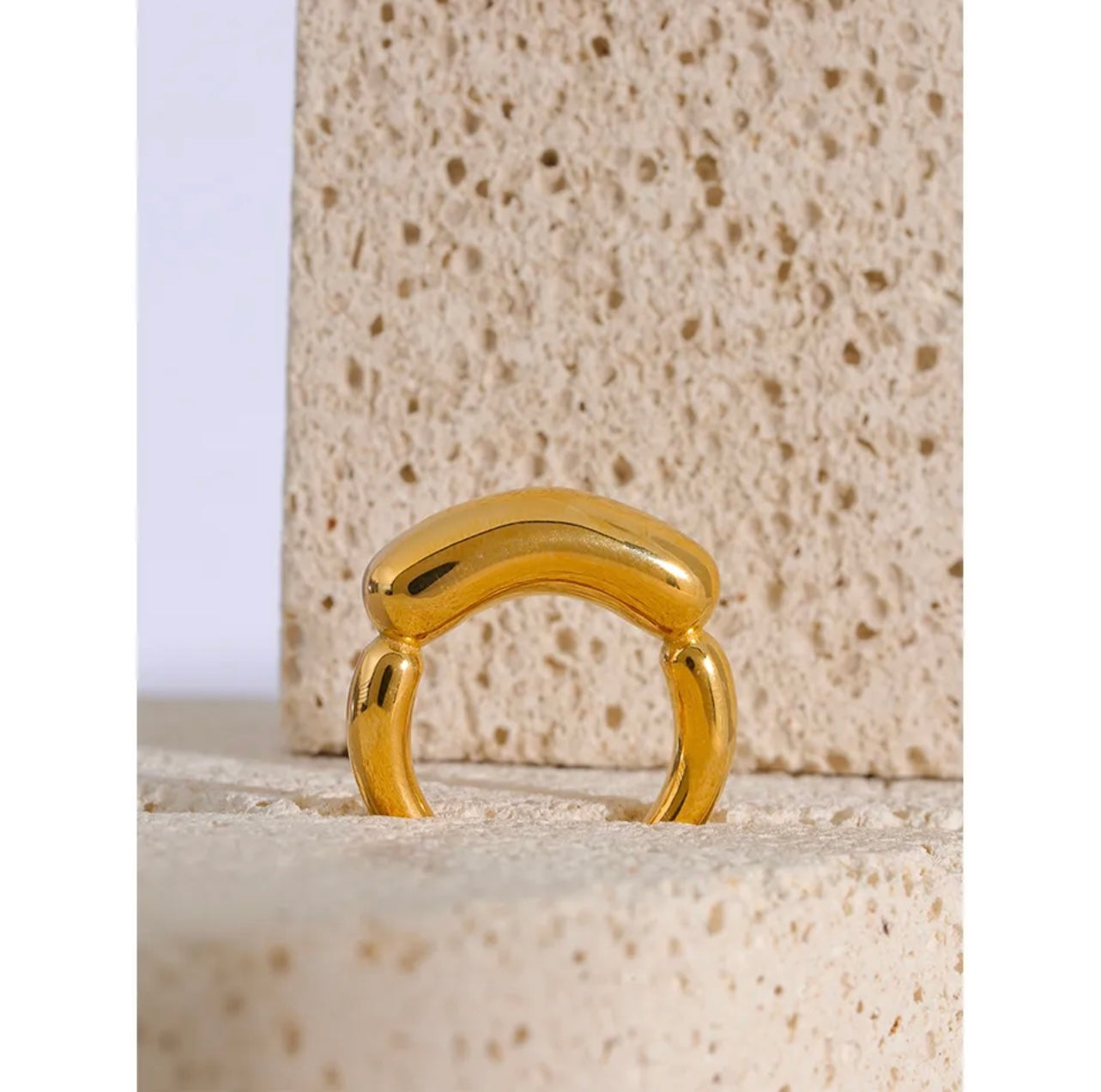 Oma Gold ring
