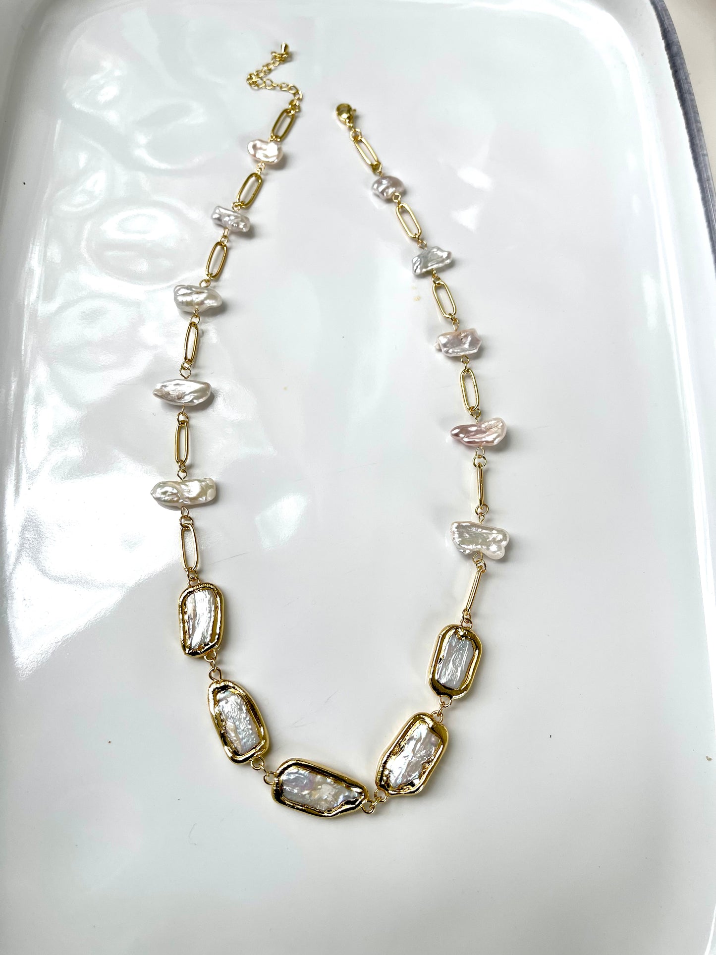 Natural flat freshwater pearl Necklace