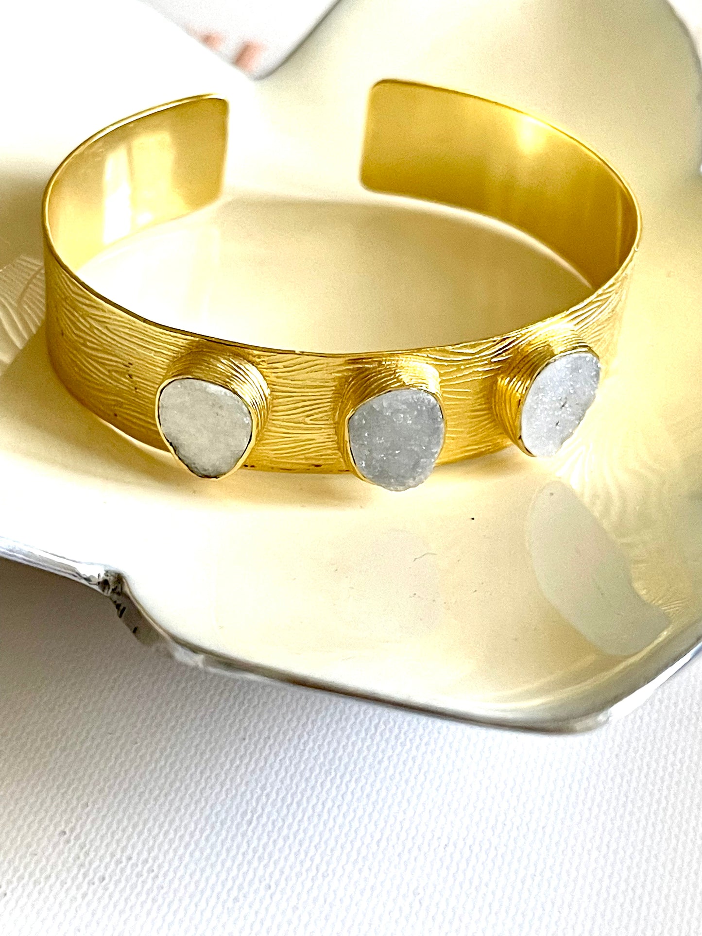 Inanna White Sugar Druzy Cuff