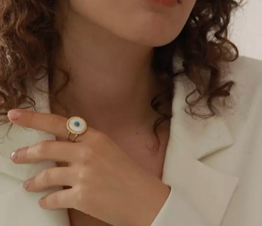Round Shell Ring