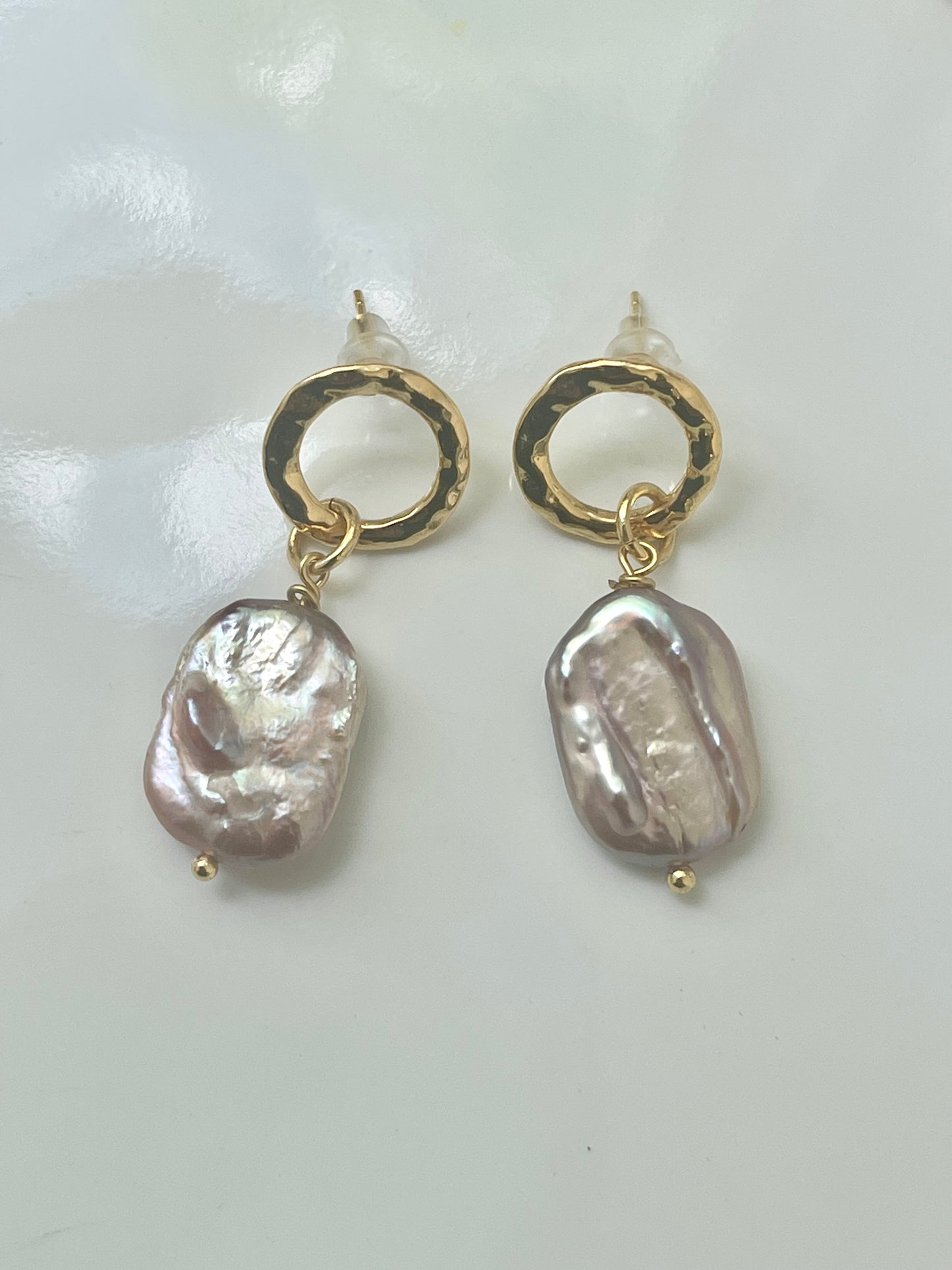 Vivian Natural flat freshwater and gold chain Necklace and earrings