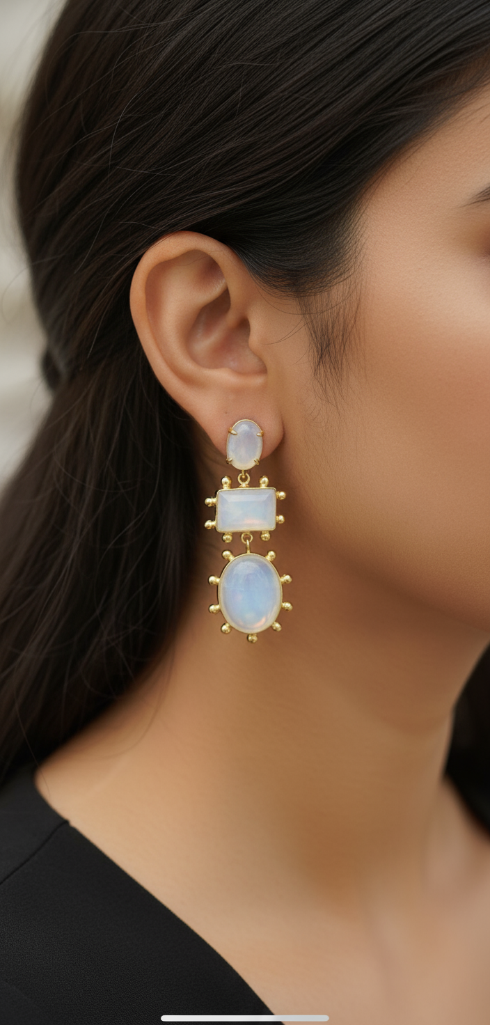 Mona Pearl & Moonstone earrings