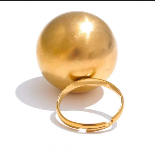 Golden eclipse ring
