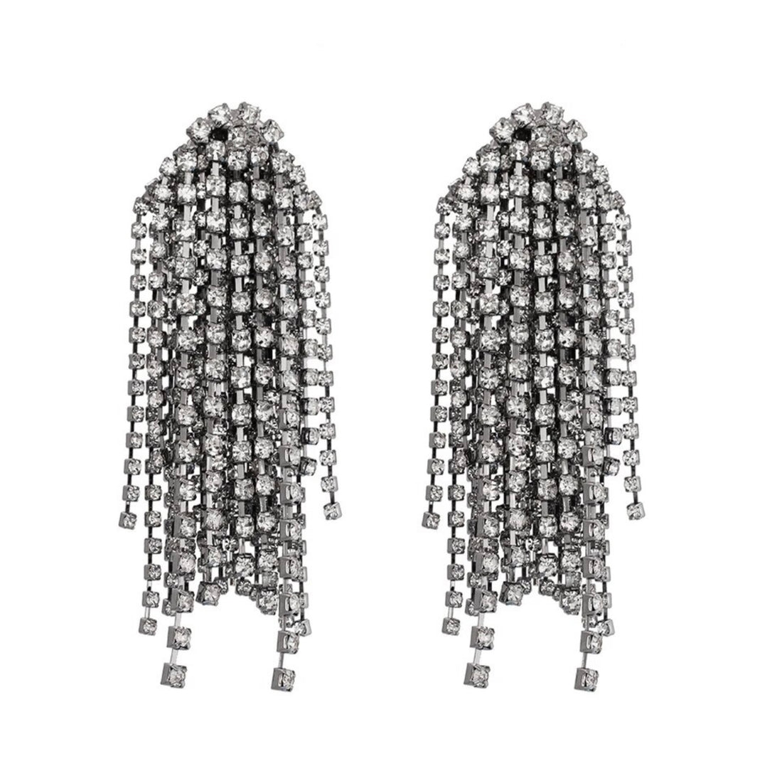 Diamond drop earrings