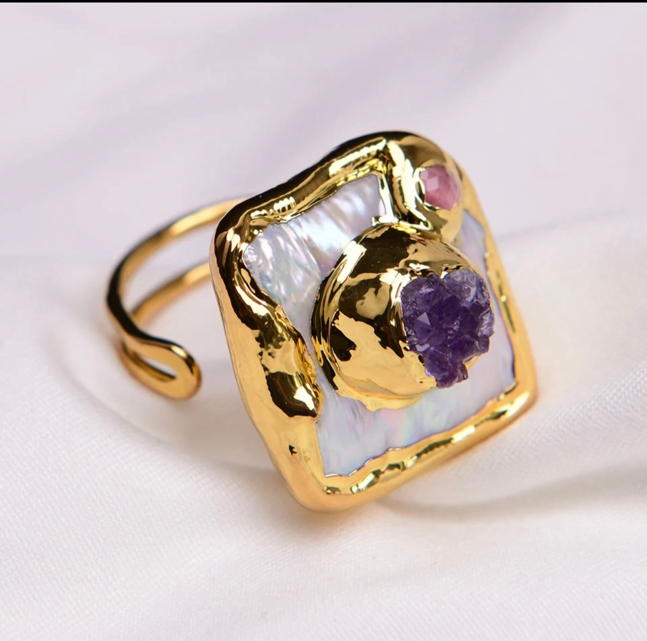 Gold Pearl Amethyst  ring