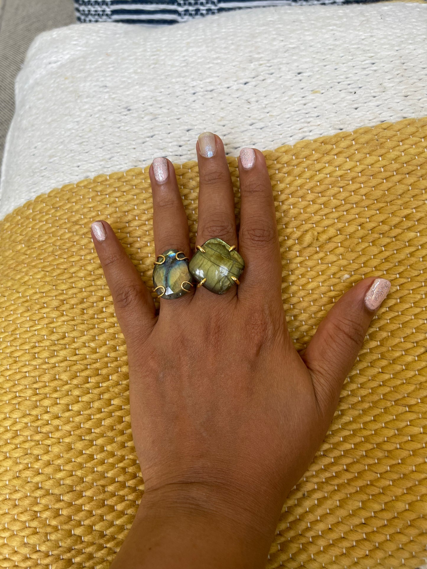 Labradorite pear ring