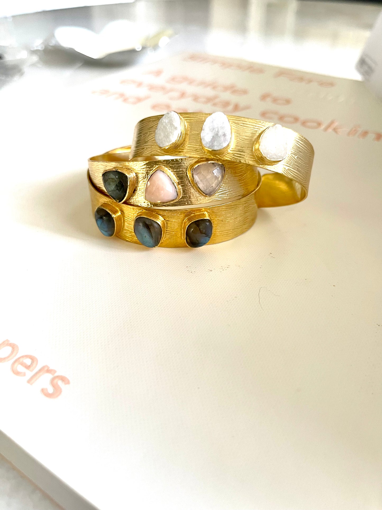 Inanna White Sugar Druzy Cuff