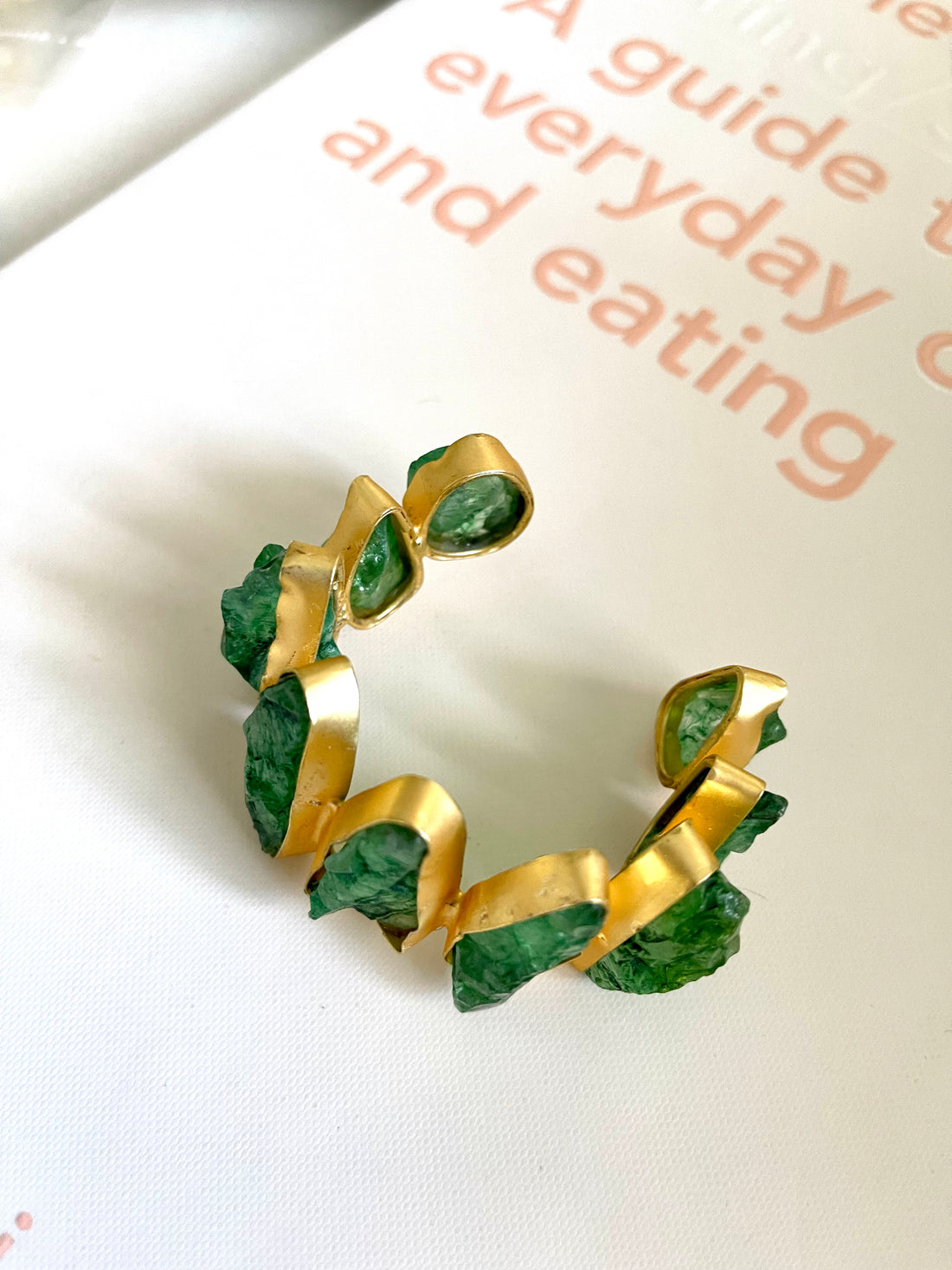 The “imperfectly perfect” vintage adjustable cuffs