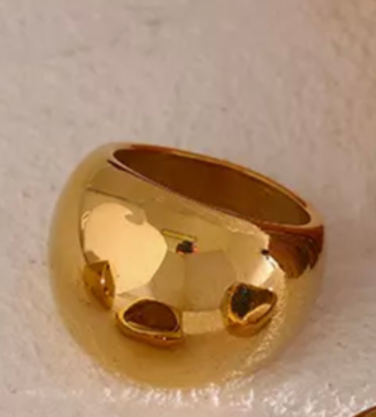 Radiant band Gold ring