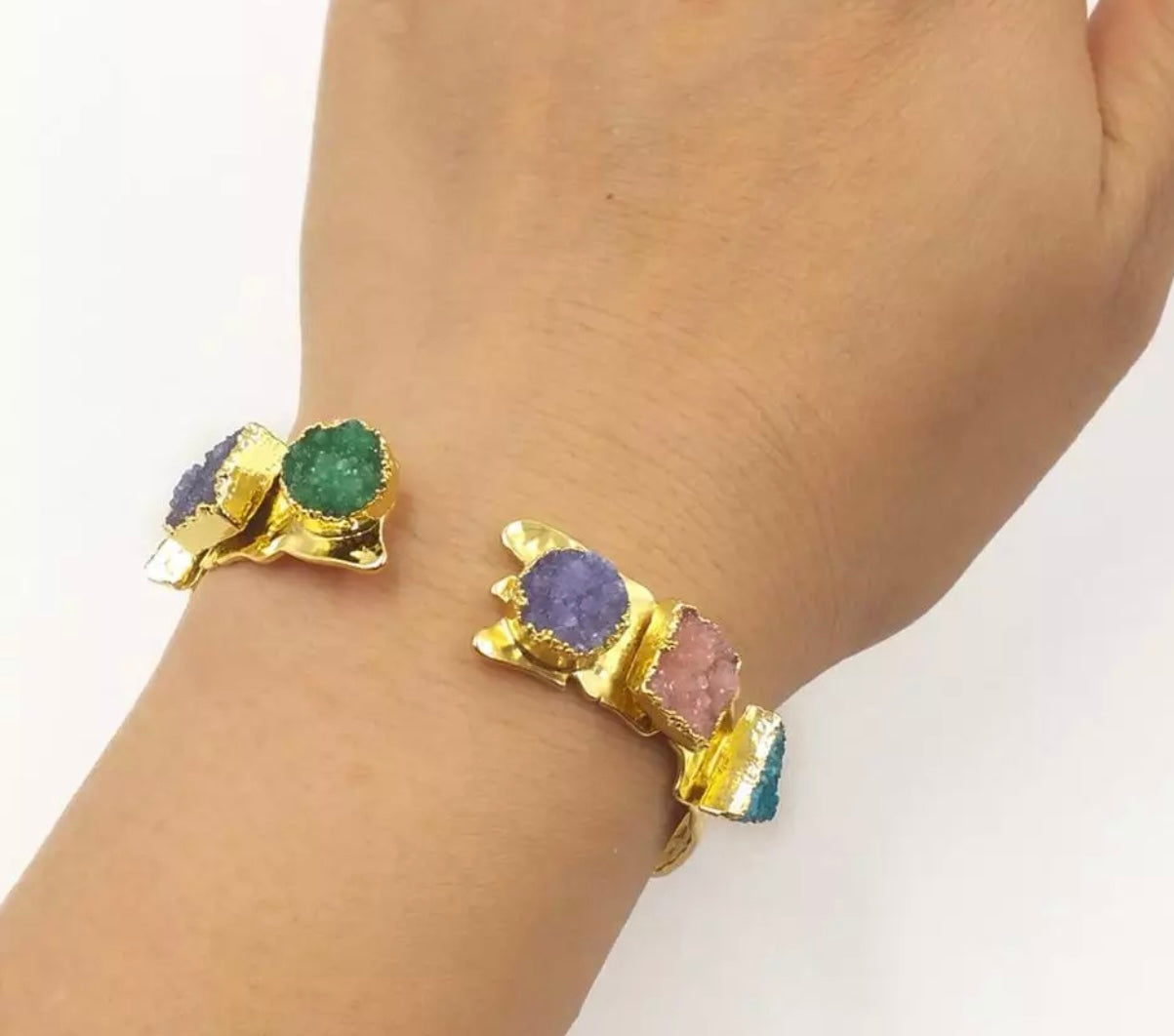 Valentina Cuffs