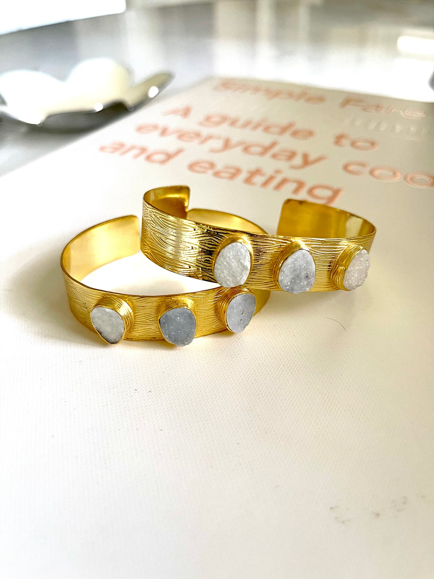 Inanna White Sugar Druzy Cuff